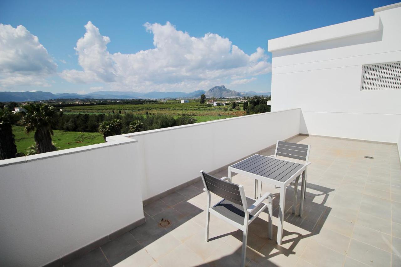 Victoria 80 By Homeprive Dénia Extérieur photo