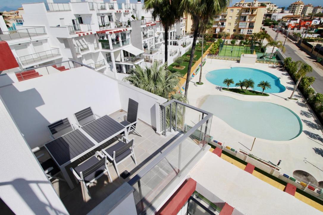 Victoria 80 By Homeprive Dénia Extérieur photo